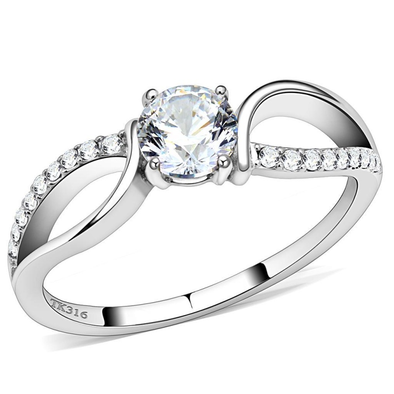 Da004 - High Polished (No Plating) Stainless Steel Ring With Aaa Grade Cz In Clear