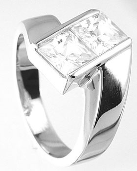 925 Sterling Silver Platinum Finish Princess Fashion Ring - Size 5