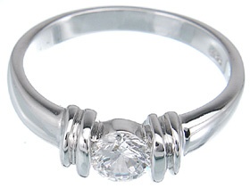 925 Sterling Silver Platinum Finish Brilliant Fashion Ring - Size 5