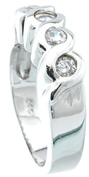 925 Sterling Silver Platinum Finish Fashion Ring