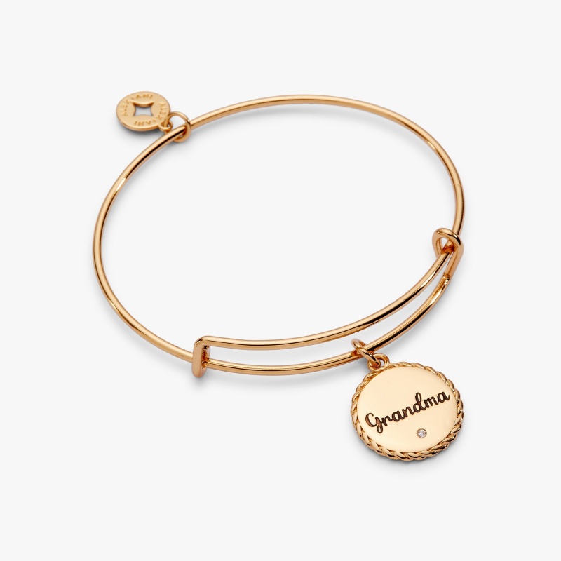 Grandma 'Wise And Warm, Her Love Feels Like Home' Charm Bangle