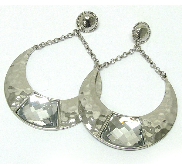 Metal Hammered Half Oval And Chain On Center Crystal Glass Drop Earring