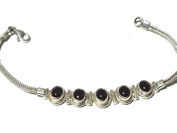 Sterling Silver 7 1/2 Inch Bracelet With Garnet Stones