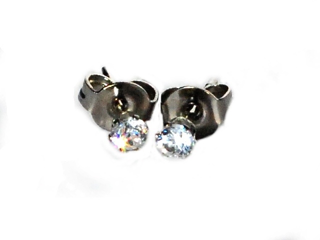 Stainless Steel 3Mm Cz Cubic Zirconia Stud Earring